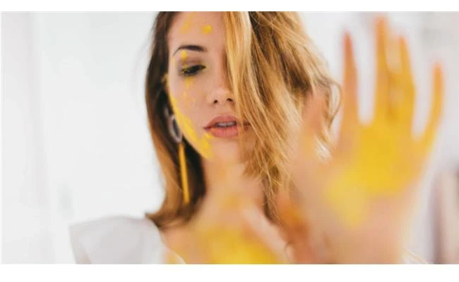 Cần gì Photoshop bạn vẫn có thể chụp ảnh chân dung ảo diệu với 5 cách đơn giản sau