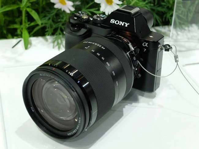 5 ỐNG KÍNH SONY ZOOM FE FULL-FRAME ĐÁNG GIÁ NHẤT