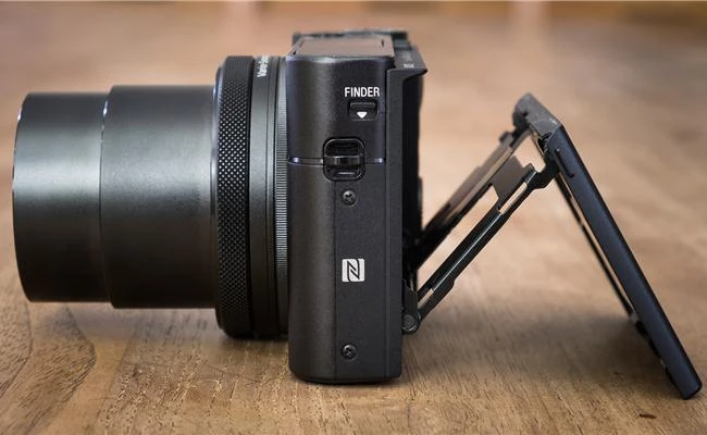 7 lí do để mua máy ảnh Sony RX100 mark V chụp tết