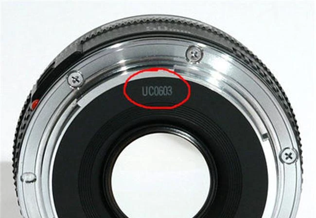 Cách tính tuổi các ống kính Canon