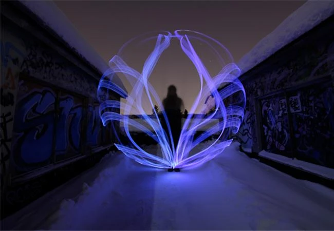 Cùng tìm hiểu nghệ thuật vẽ bằng ánh sáng