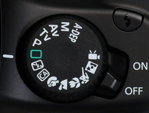 Đèn flash trong máy ảnh