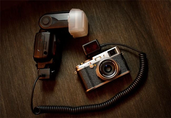 Điều gì xảy ra khi sử dụng lens fullframe trên body crop