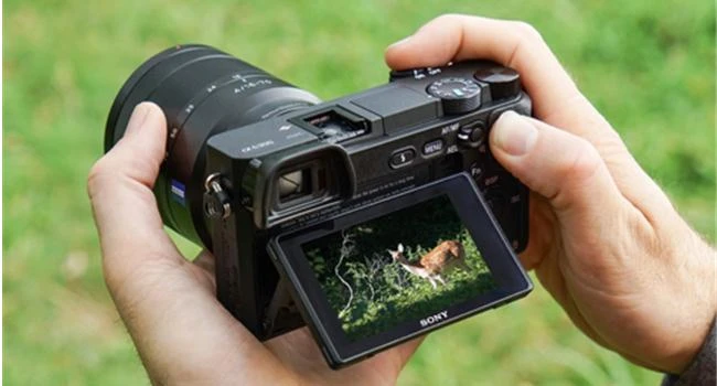 Khám phá những tính năng vượt trội của máy ảnh Sony A6300 (phần I)