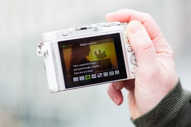 Máy ảnh OLYMPUS E-PL9–mới công bố hấp dẫn khó cưỡng với các vlogger 2018