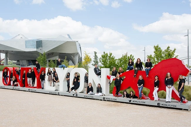 Mẹo để chụp ảnh nhóm lớn