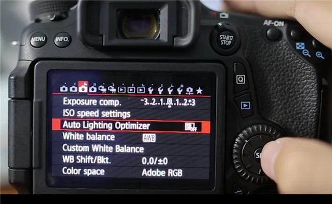 Thiết lập máy ảnh để trở thành một máy quay chuyên nghiệp