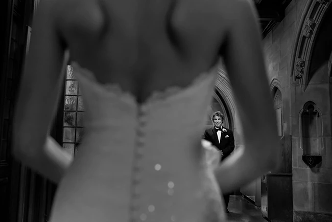 Thực hành sáng tạo với kiểu chụp “tạo khung hình trong khung hình”