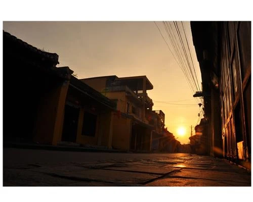 Bình minh trong thành phố với máy ảnh 