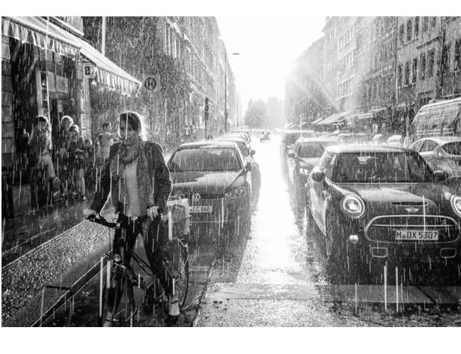 Kinh nghiệm chụp ảnh đường phố khi trời mưa