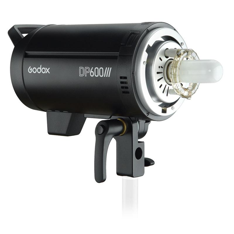 Đèn Flash Godox DP600 III