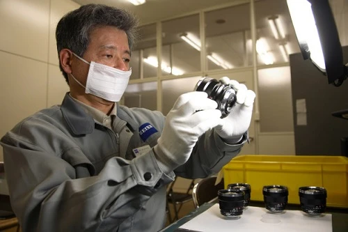 Sự “bén duyên” Sony và Zessi-điều gì mà chúng ta cần biết?