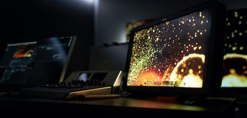 Đánh giá màn hình Atomos Neon 17