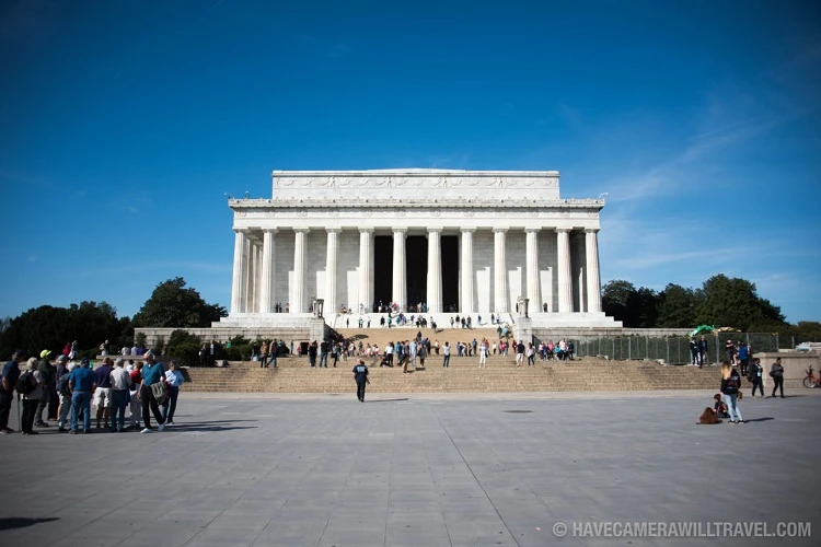 So sánh Nikon 28-300mm và Tamron 28-300mm