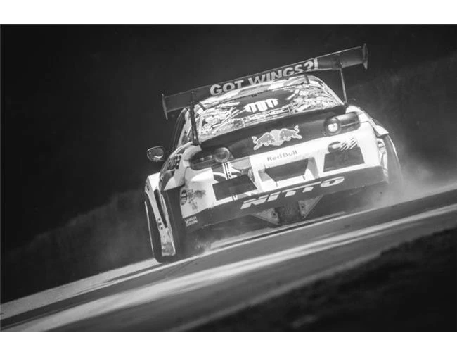 So sánh khả năng Nikon D750 và Fujifilm X-T2 chụp ảnh đua xe thể thao (Phần 1)