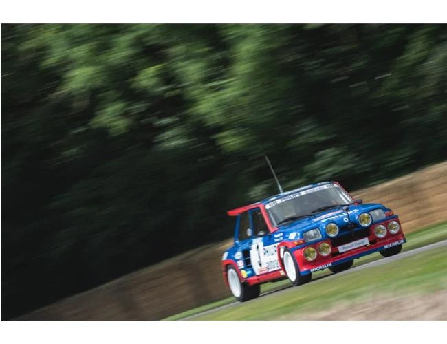 So sánh khả năng Nikon D750 và Fujifilm X-T2 chụp ảnh đua xe thể thao (Phần 1)